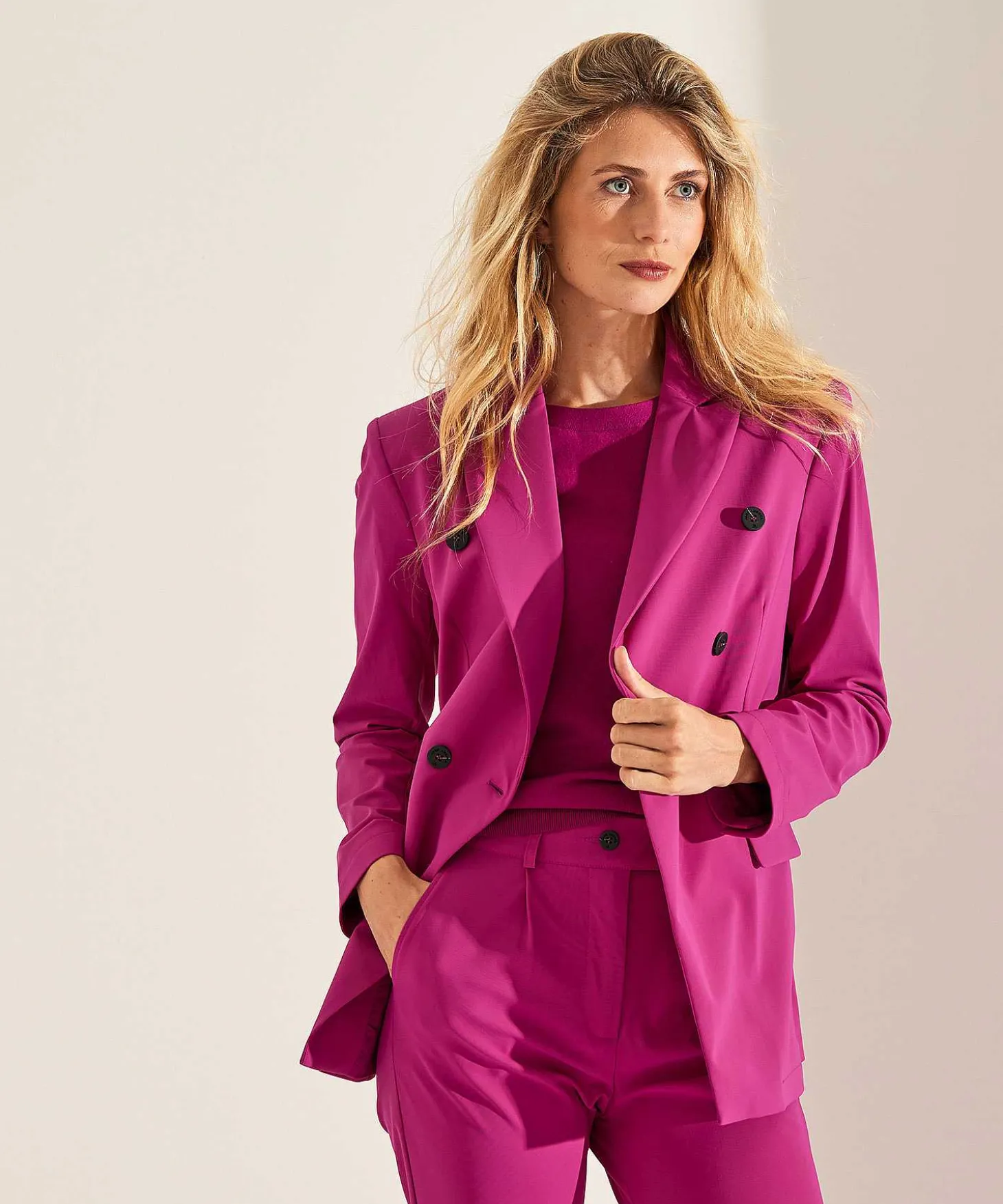 Blazer Extragrande De Tela De Viaje Jane Lushka Greet