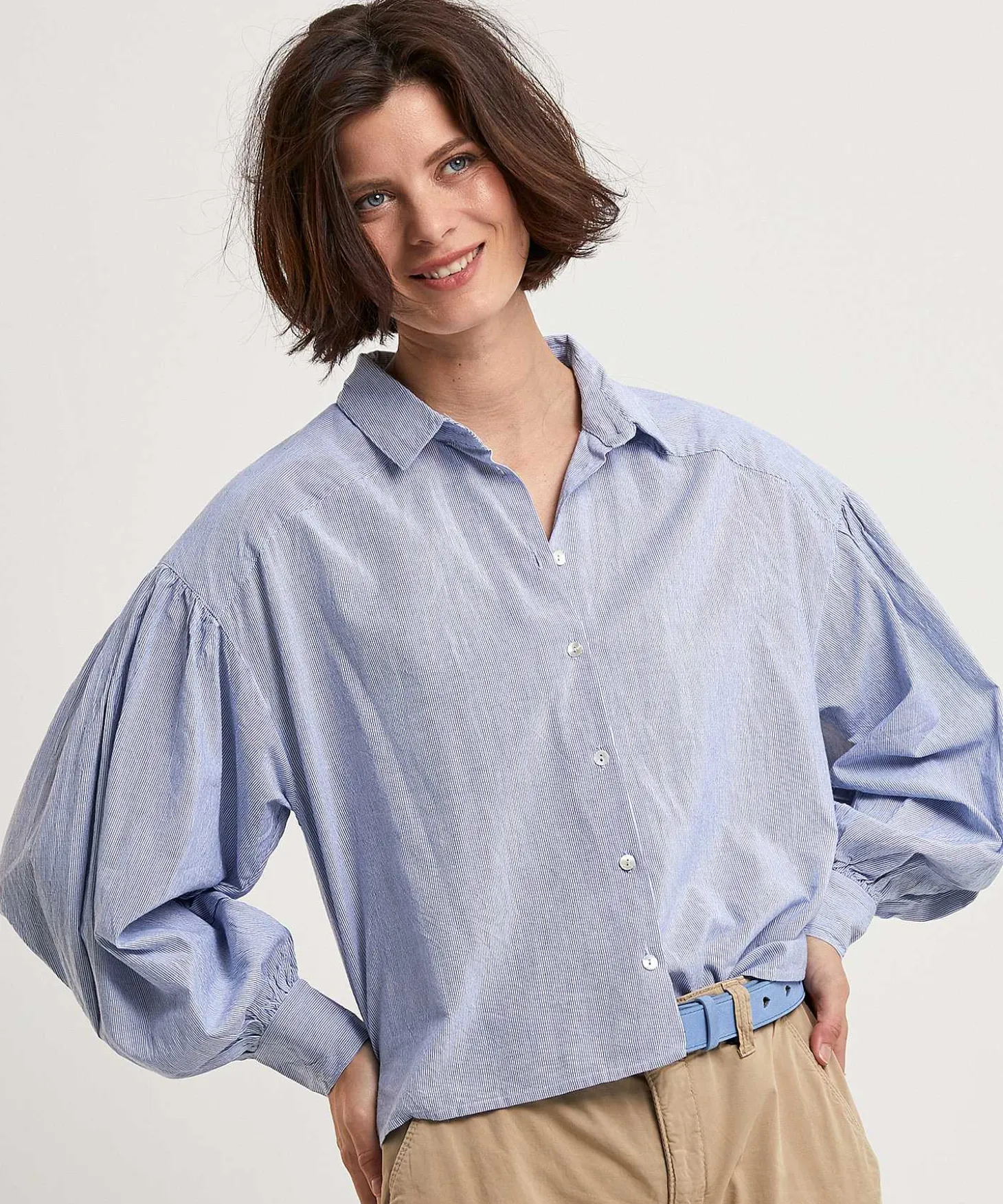 Blusa Corta Oversize Raya Diplomatica Sarah De By-Bar