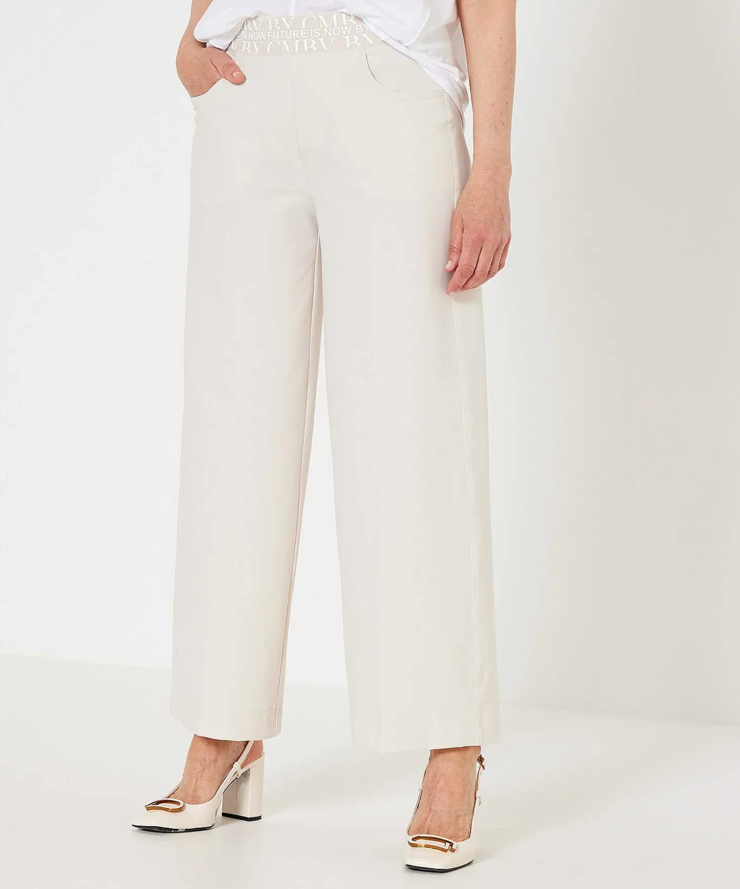 Cambio Pantalon Ancho Tela Travel Ambar