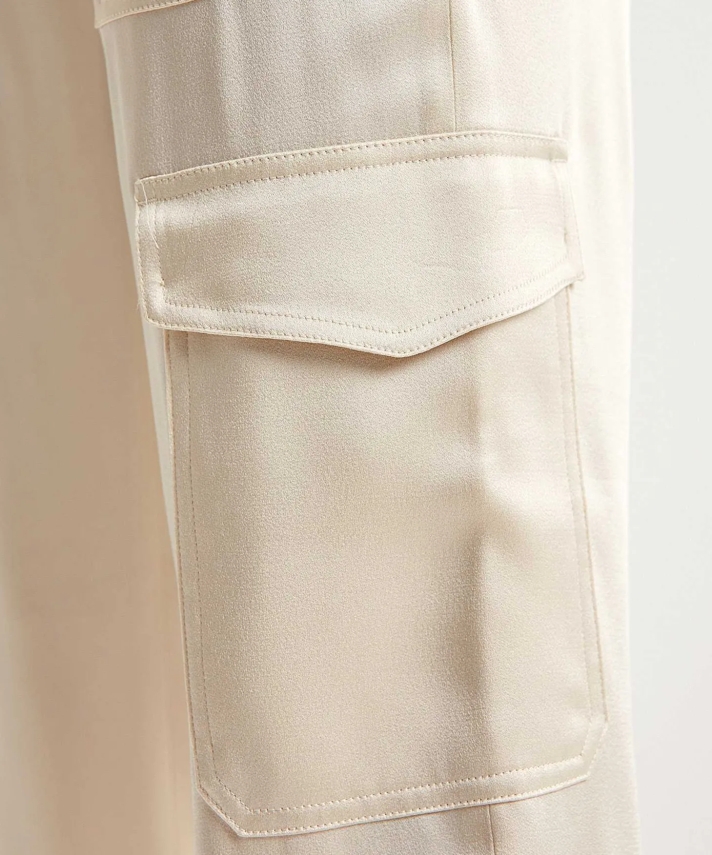 Cambio Pantalon Cargo Sedoso Karo