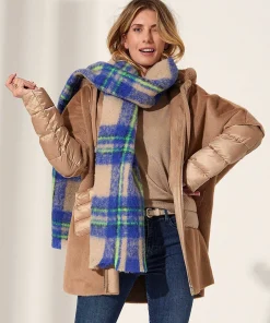 Chaqueta De Pelo Divertida Con Detalles Acolchados De Milestone Sunny