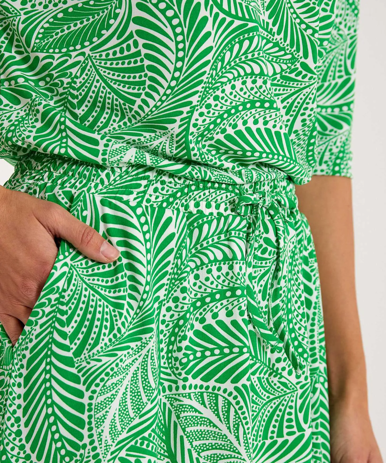Falda Kyra Estampado De Hojas Verda