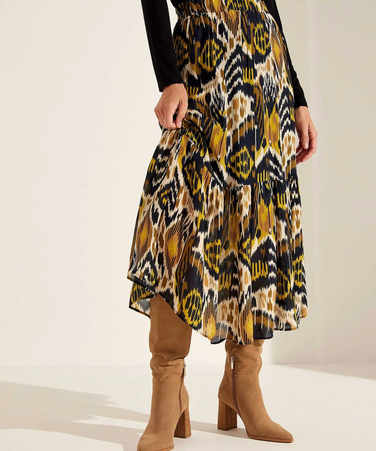 Falda Kyra Estampado Ikat Vanessa