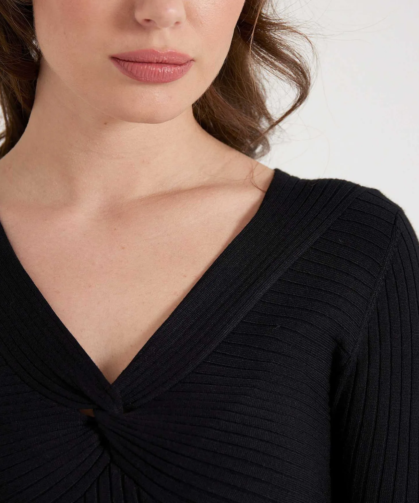Jersey Ajustado Con Cuello De Pico Emotions