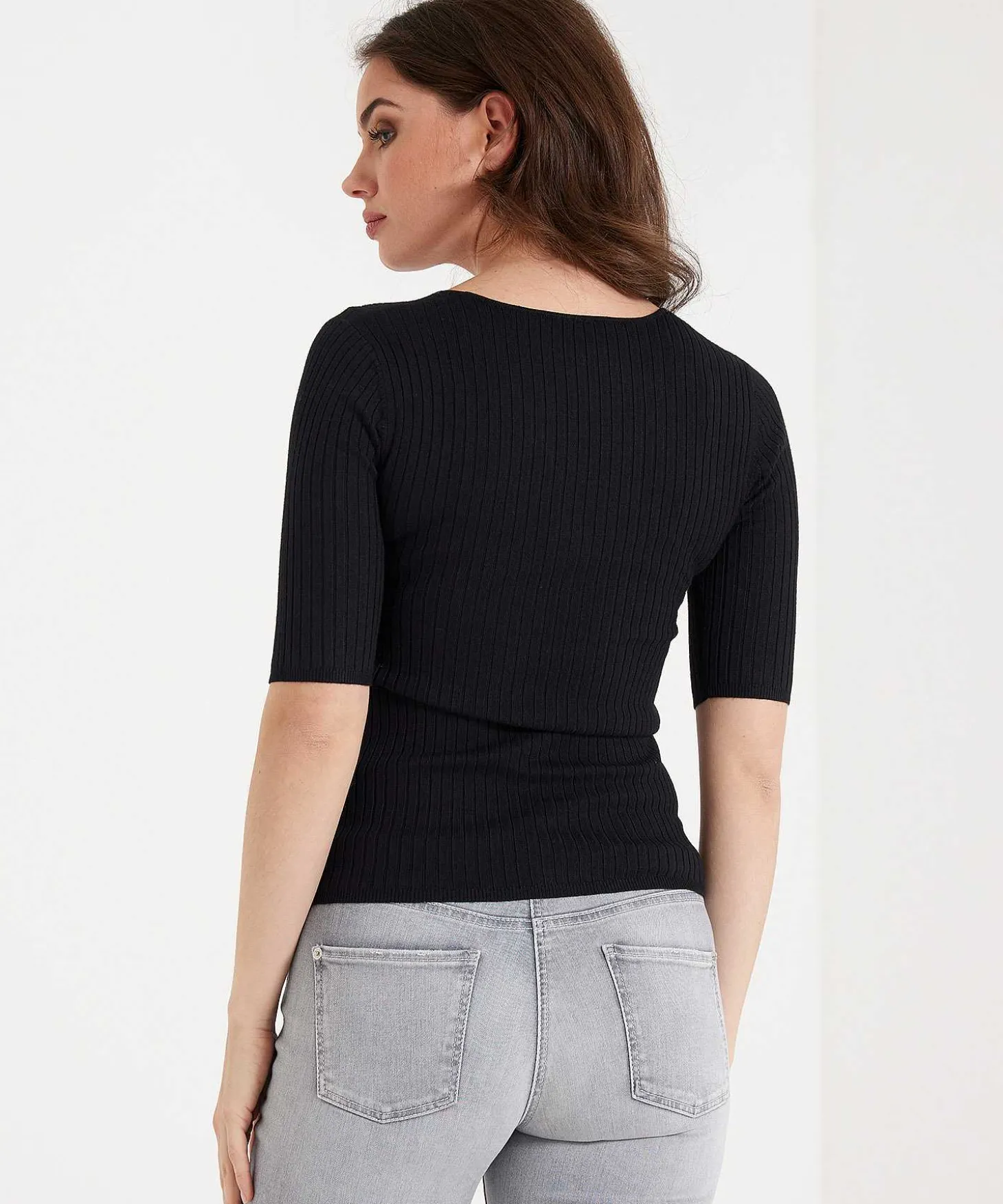 Jersey Ajustado Con Cuello De Pico Emotions