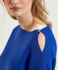 Jersey Con Hombros Descubiertos De Caroline Biss