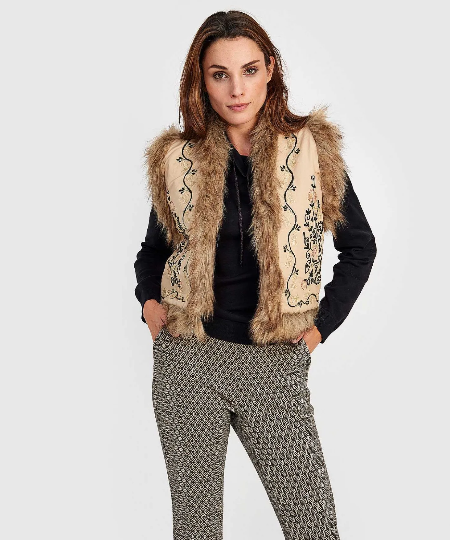 Jersey De Cuello Alto Con Cordon De *