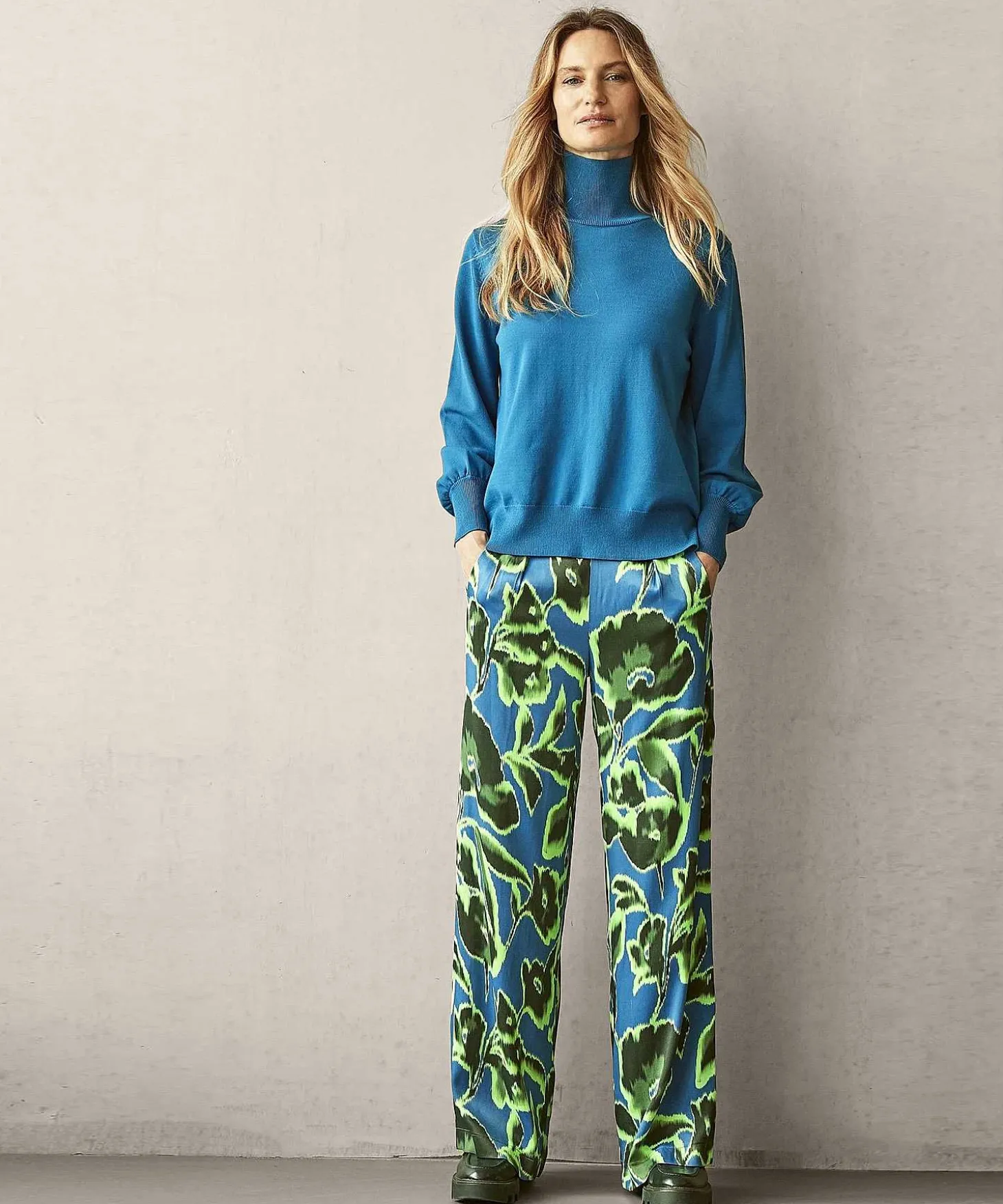 Kyra Pantalones Sedosos Flor Agatha