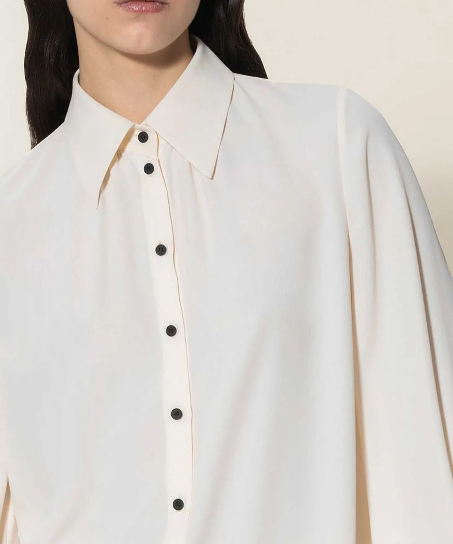 Luisa Cerano Blusa Crepe Seda Boton Contraste