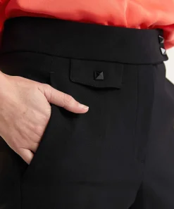 Pantalones Cortos Cambio Escarlata