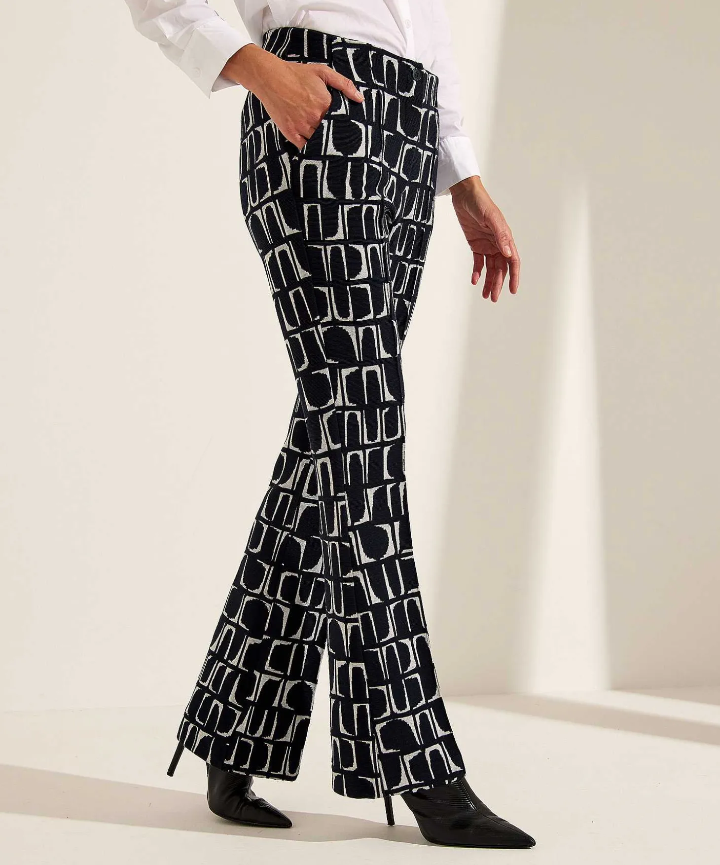 Pantalones De Pernera Ancha Kyra Con Estampado Geometrico Dipper