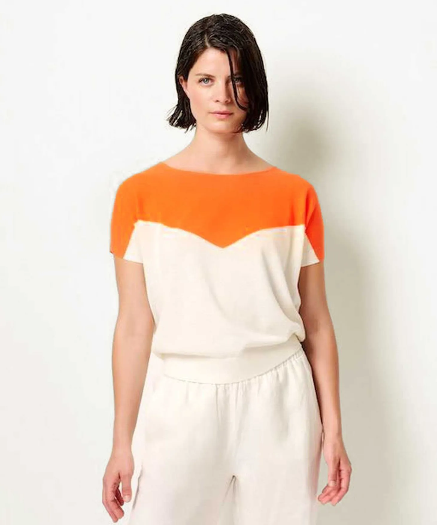 Sueter Kyra Con Bloques De Color En Forma De V Alika