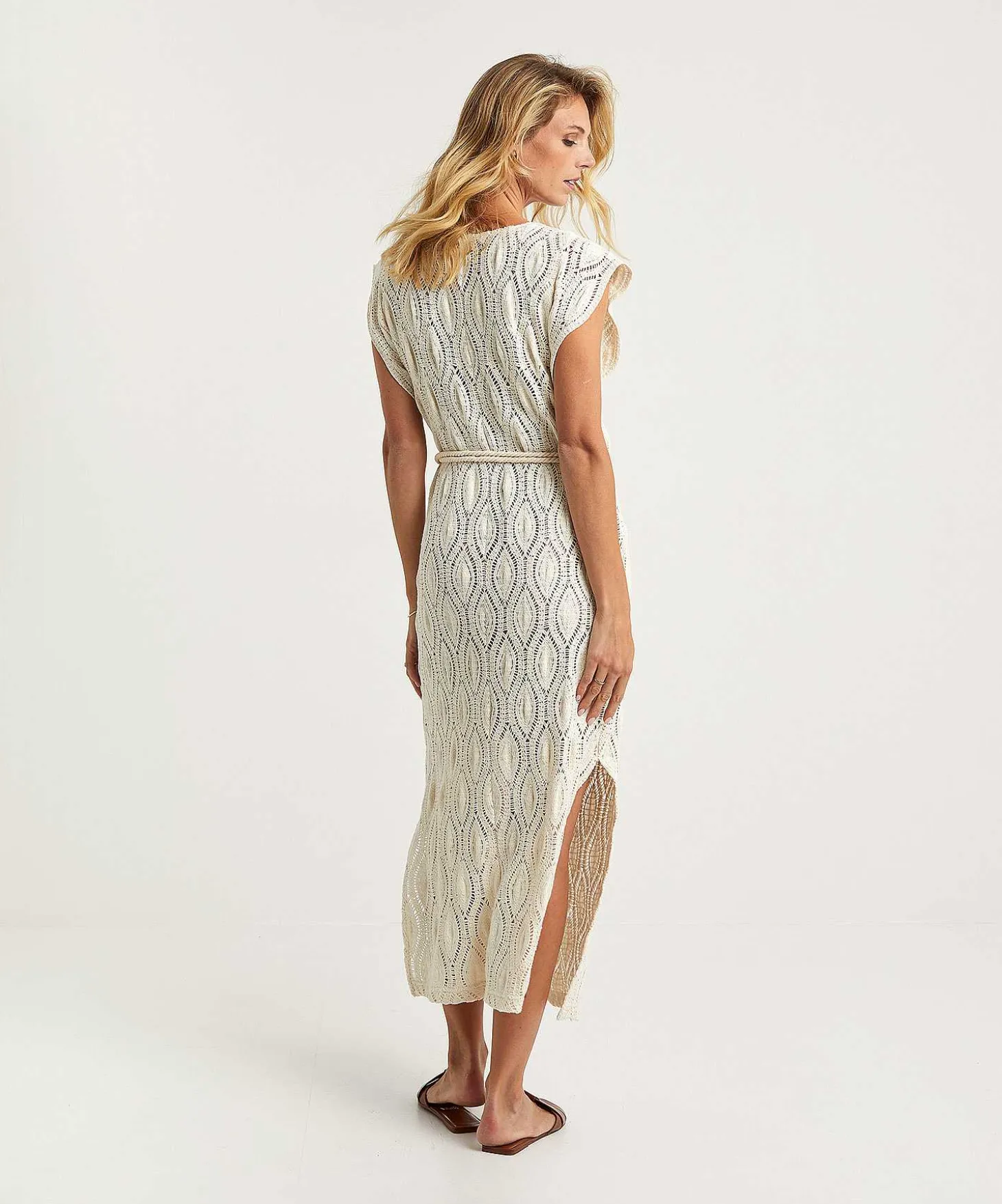 Vestido De Croche Con Cinturon De Caroline Biss