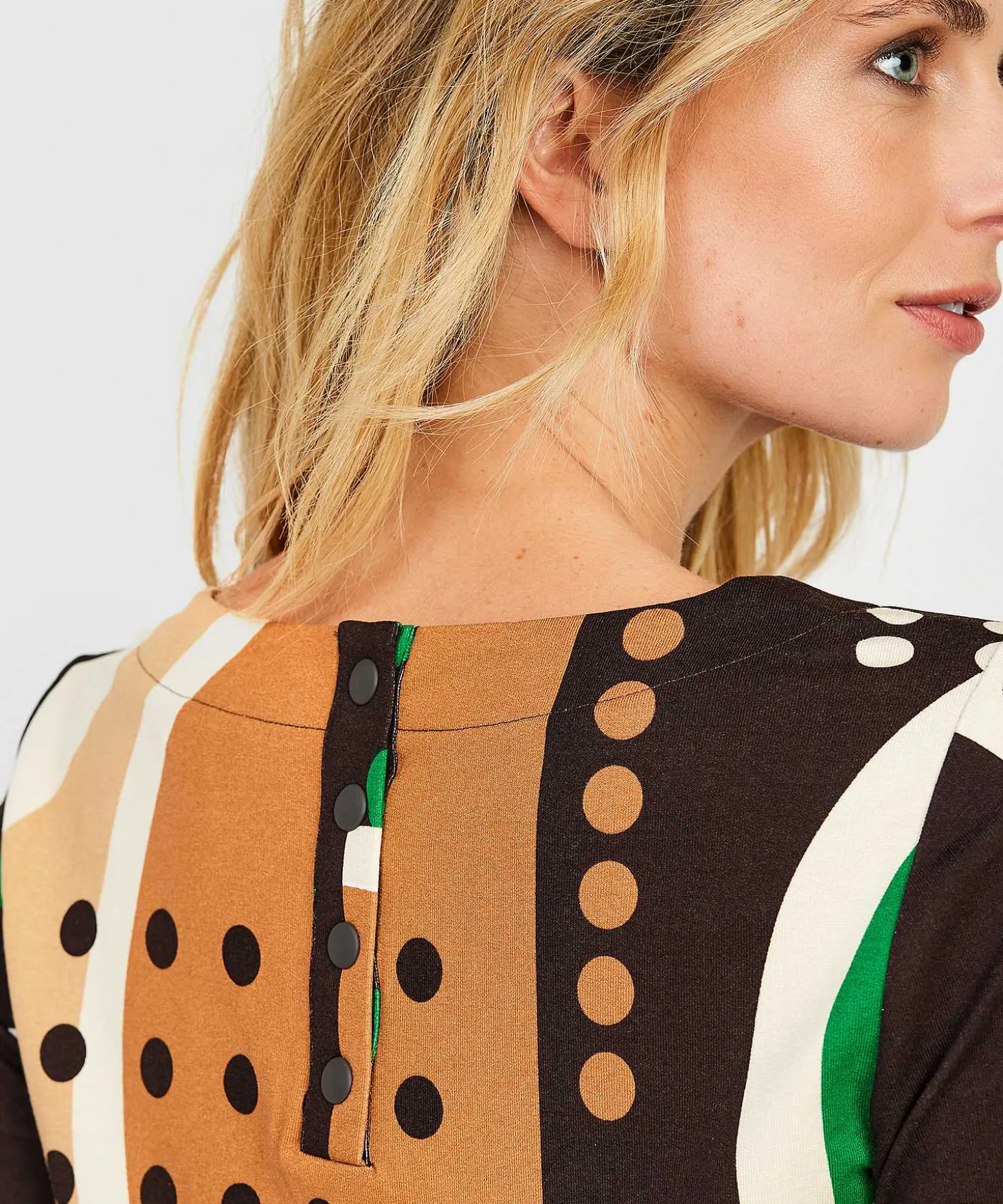 Vestido Kyra Con Estampado Grafico Blackbird