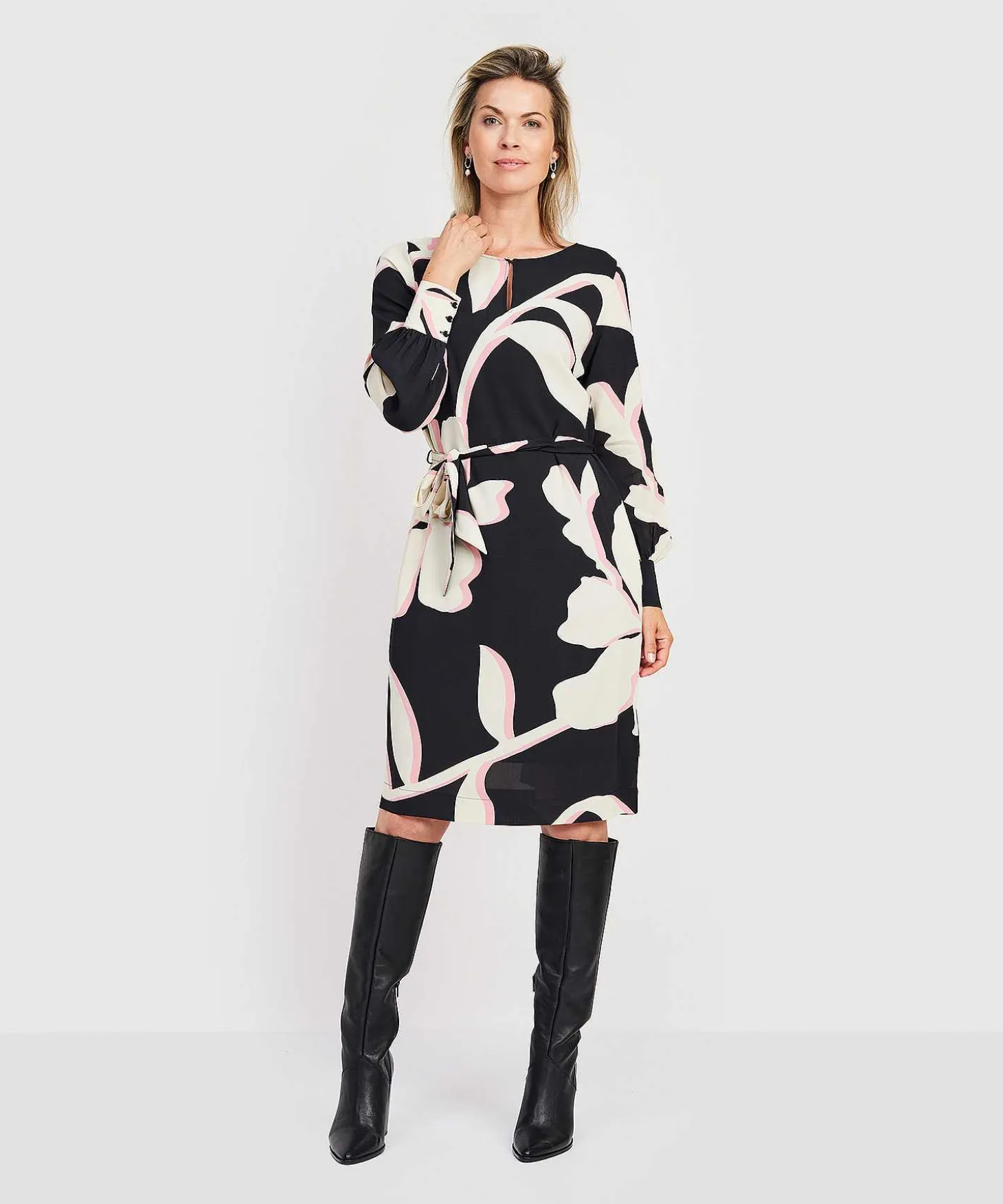 Vestido Kyra Estampado Floral Tara