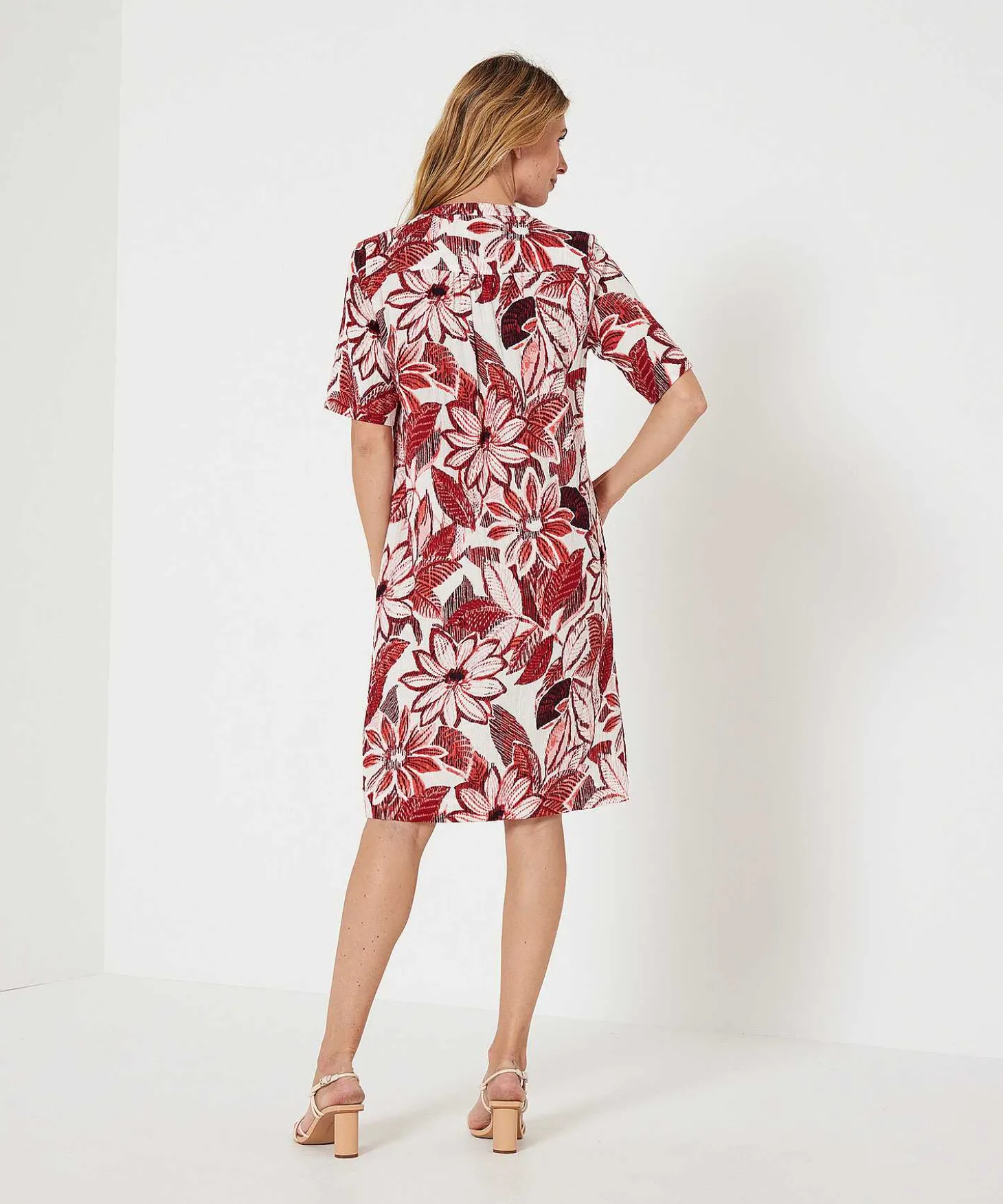 Vestido Kyra Flor Roja Lana